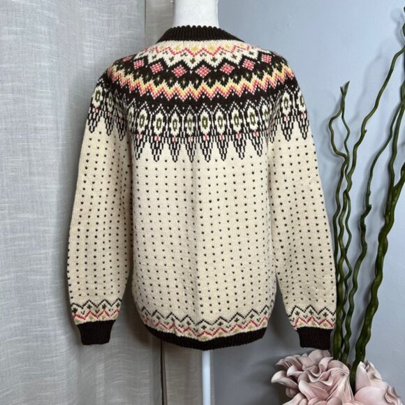 Vintage Norsk Husflid Hand Knit Wool Cardigan Sweater Nordic Button Size Medium - Picture 8 of 10